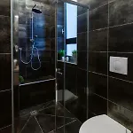 Mamiani 6 *