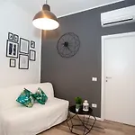 Mamiani 6 * מילאנו
